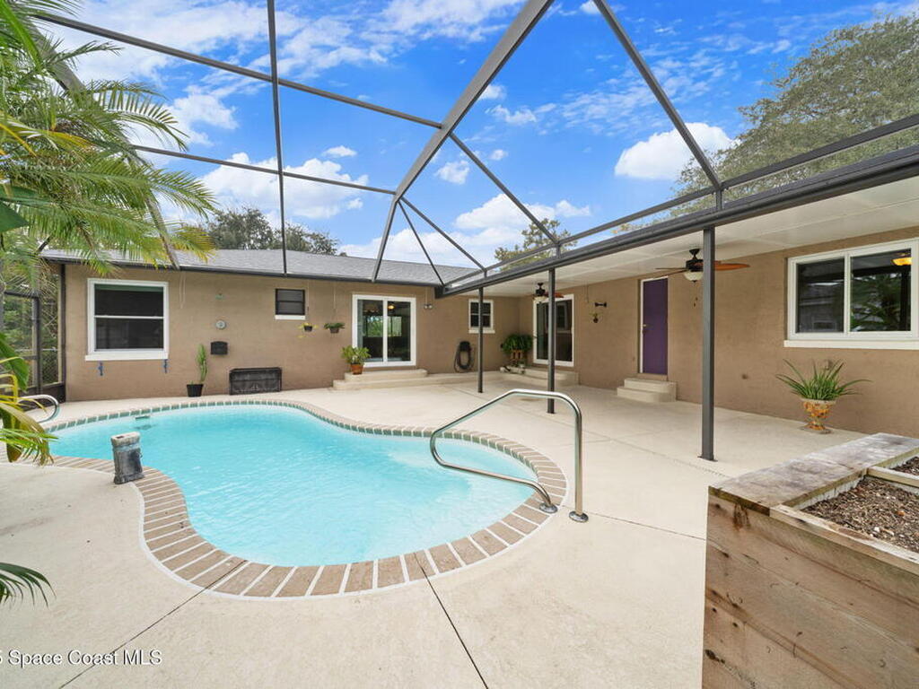 5989 Barna Avenue, Titusville, FL 32780