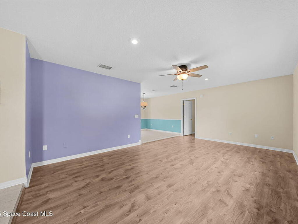 5989 Barna Avenue, Titusville, FL 32780