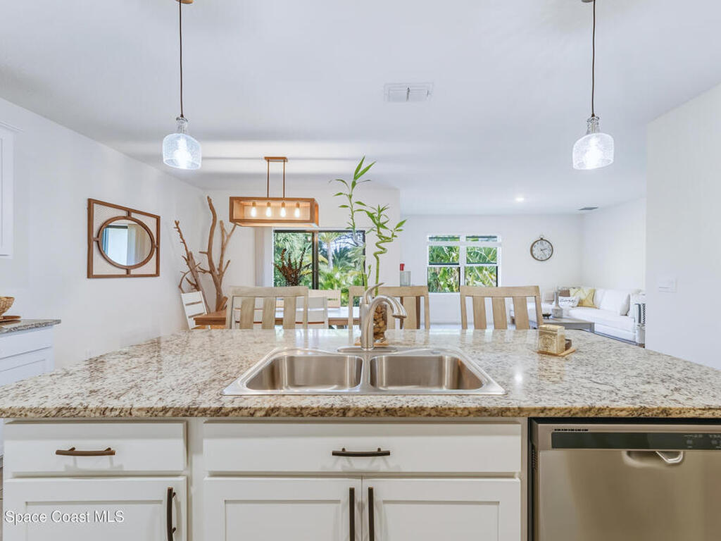 7339 Tourmaline Drive, Grant-Valkaria, FL 32949