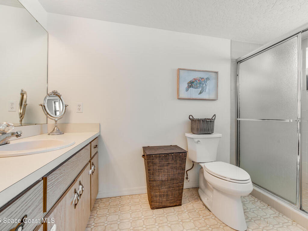 128 Lagoon Avenue, Melbourne, FL 32901