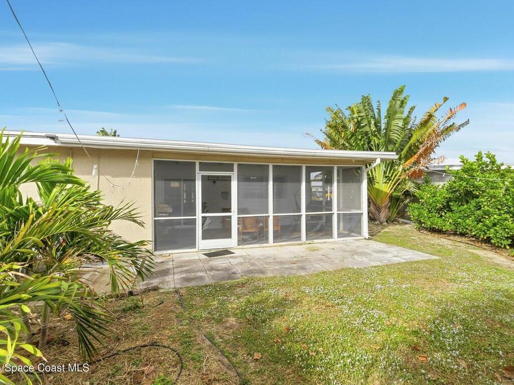 521 & 523 Ronnie Drive, Indian Harbour Beach, FL 32937