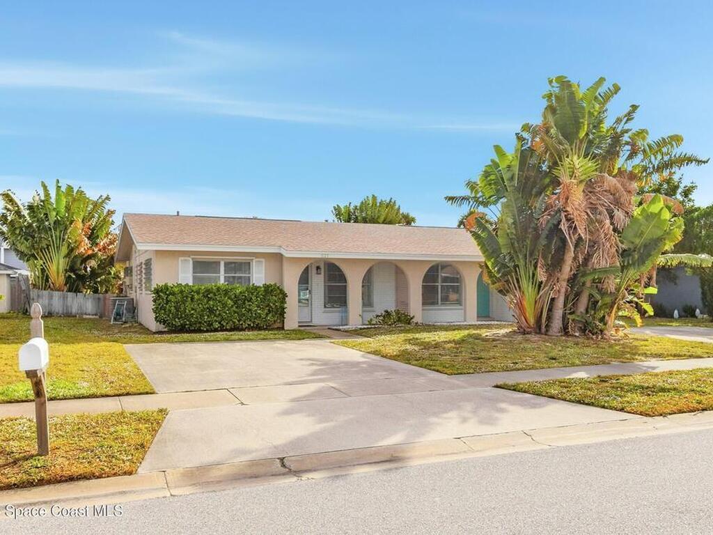 521 & 523 Ronnie Drive, Indian Harbour Beach, FL 32937