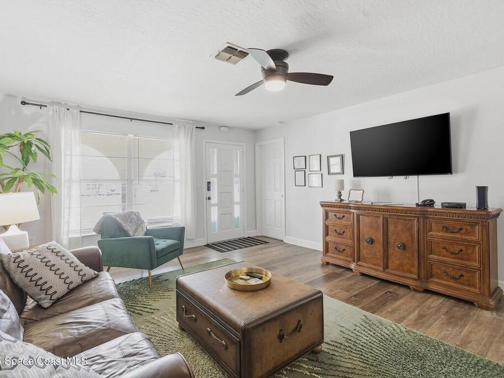 521 & 523 Ronnie Drive, Indian Harbour Beach, FL 32937