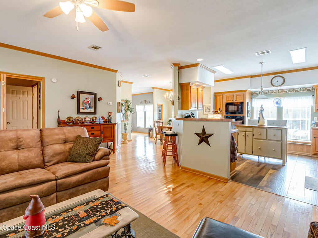 694 Outer Drive, Cocoa, FL 32926