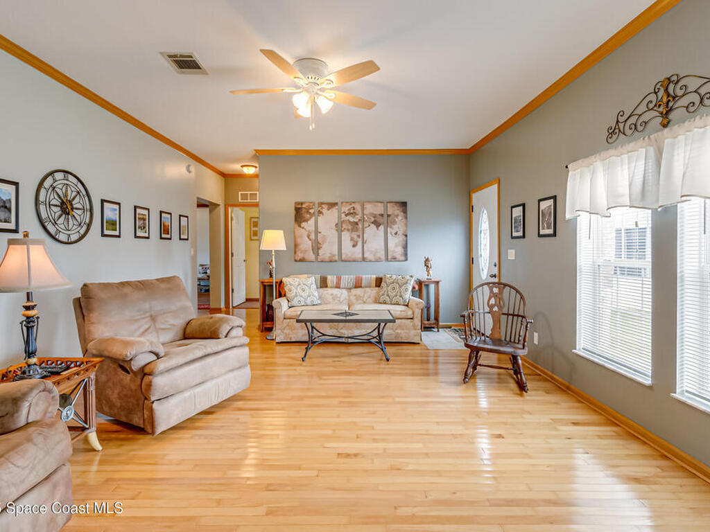 694 Outer Drive, Cocoa, FL 32926