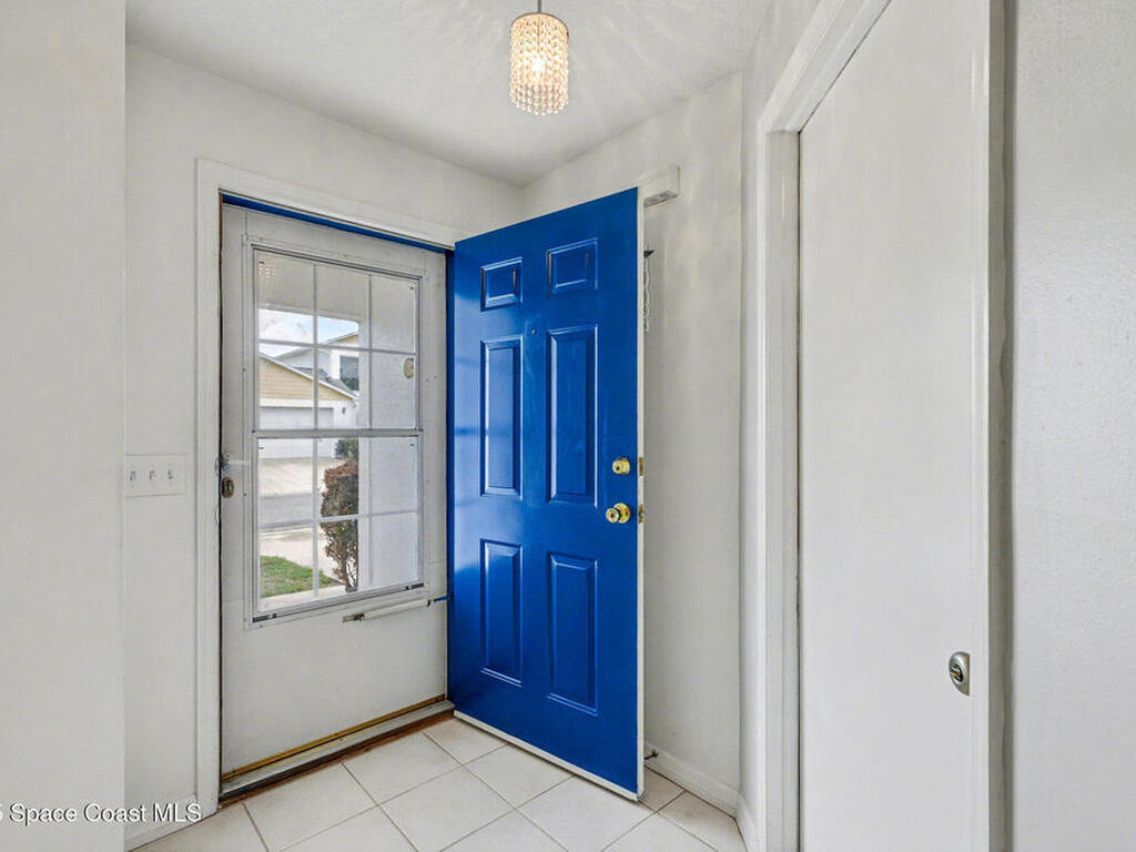 904 Maplewood Court, Melbourne, FL 32940