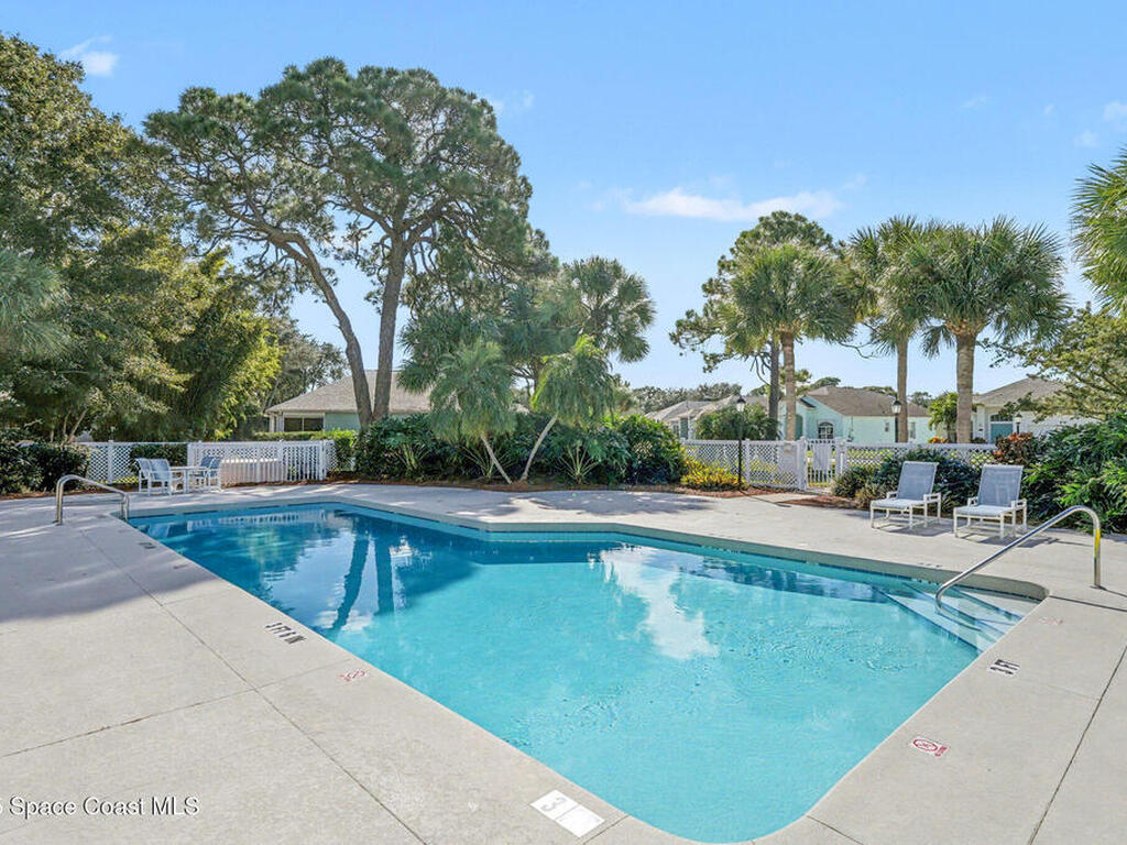 904 Maplewood Court, Melbourne, FL 32940