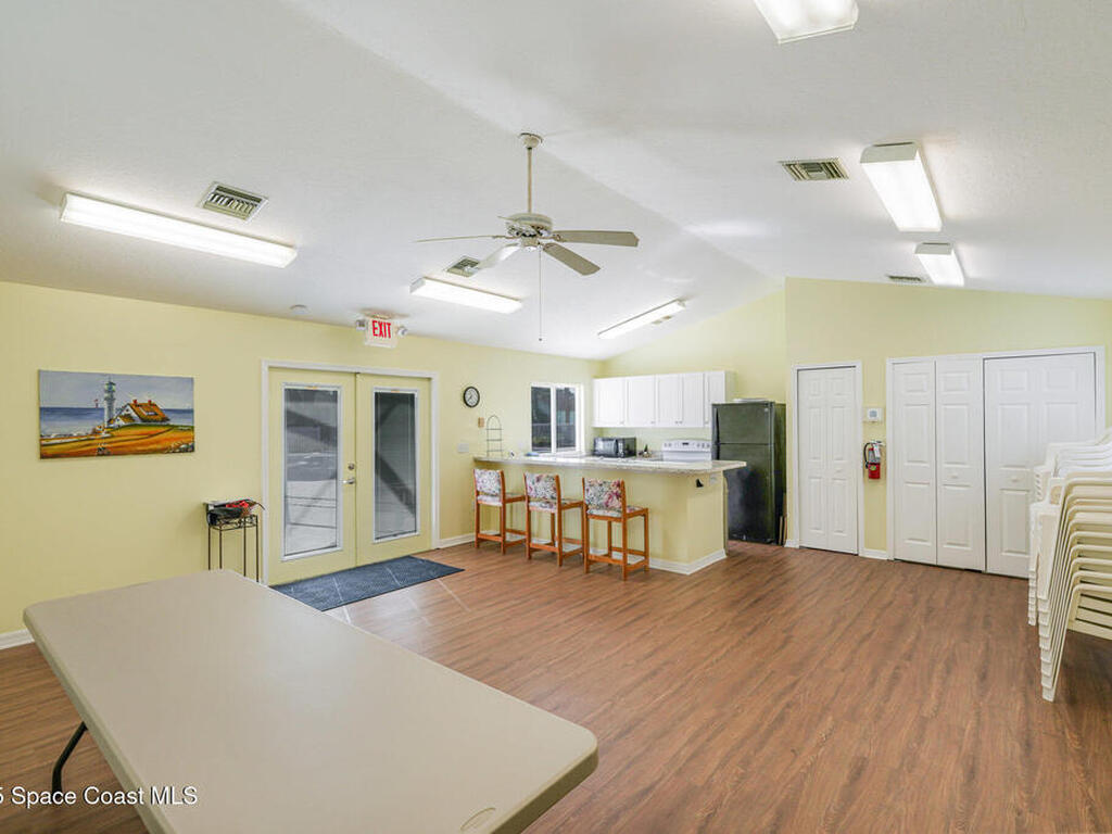 904 Maplewood Court, Melbourne, FL 32940