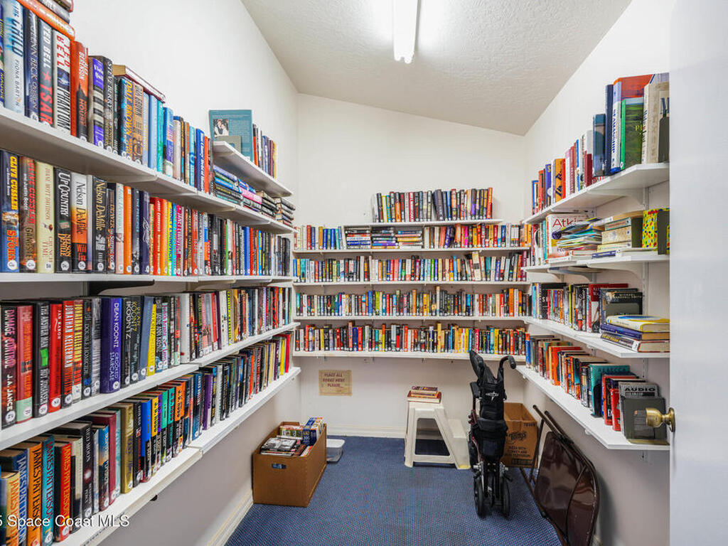 904 Maplewood Court, Melbourne, FL 32940