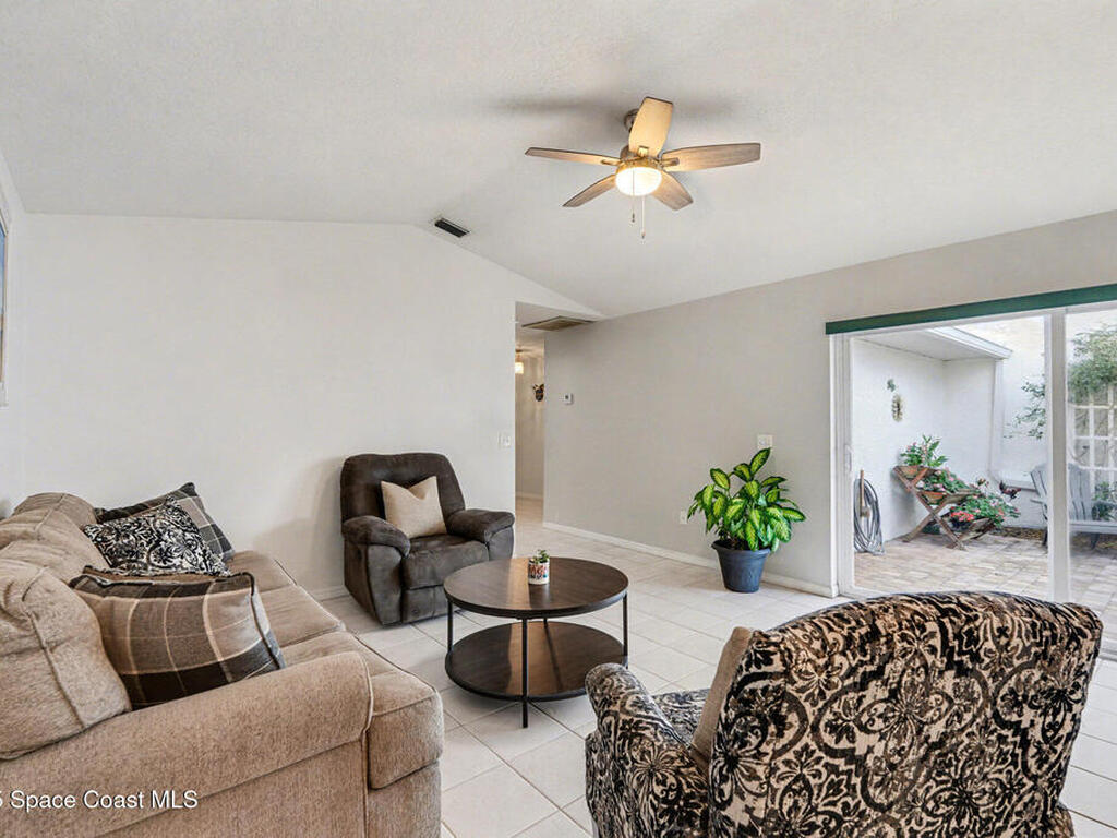 904 Maplewood Court, Melbourne, FL 32940