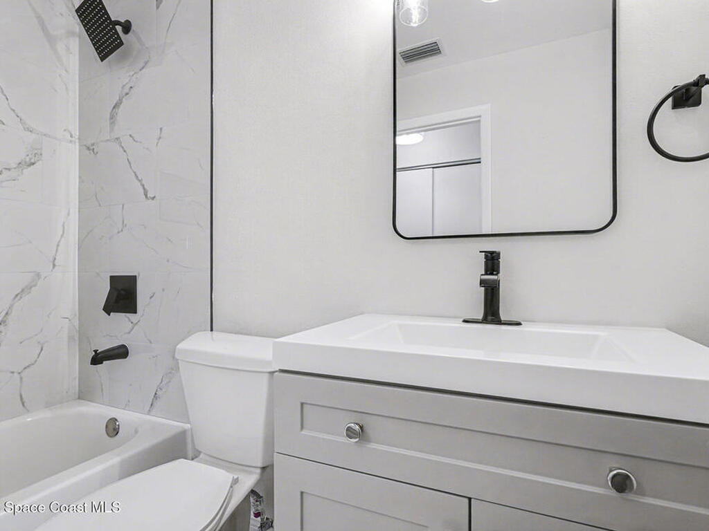 1015 Woodsmere Parkway, Rockledge, FL 32955