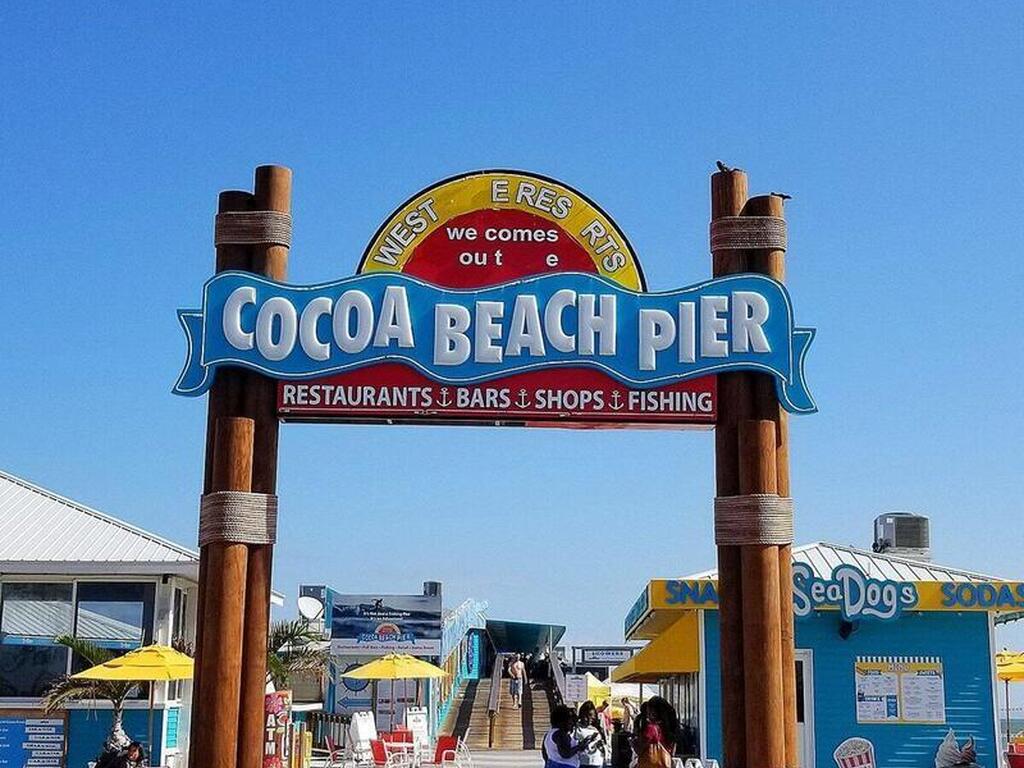 7165 Ridgewood Avenue, Cape Canaveral, FL 32920