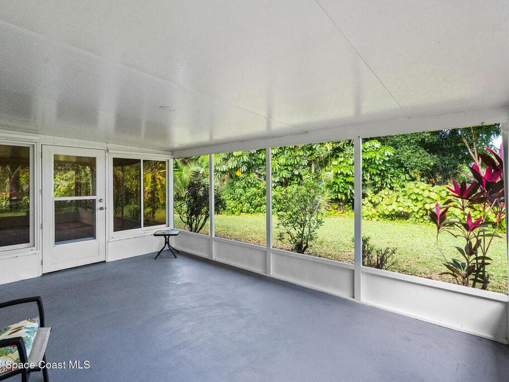 2918 18th Street, Vero Beach, FL 32960