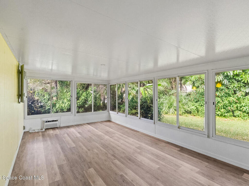 2918 18th Street, Vero Beach, FL 32960