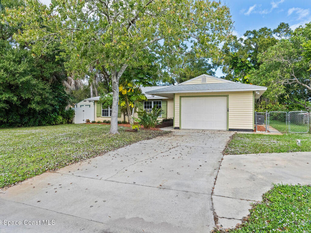 2918 18th Street, Vero Beach, FL 32960