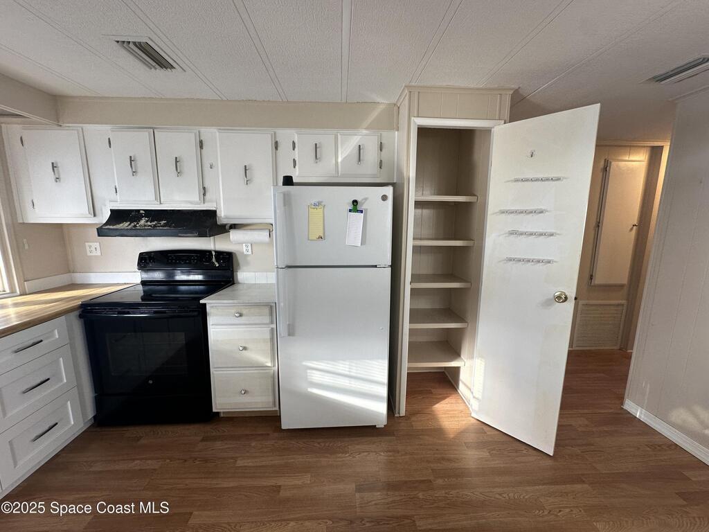 1675 Oceana Drive, Merritt Island, FL 32952