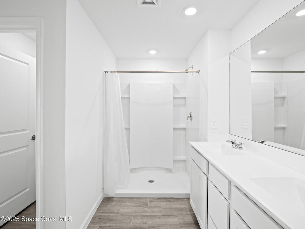 1668 Colebrook Circle, Palm Bay, FL 32908