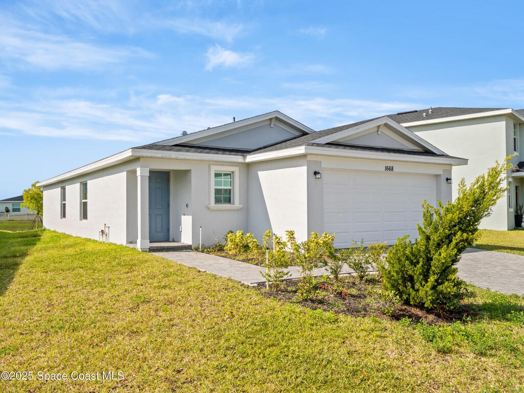 1668 Colebrook Circle, Palm Bay, FL 32908