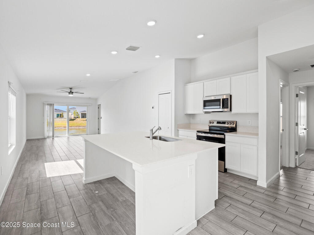 1668 Colebrook Circle, Palm Bay, FL 32908