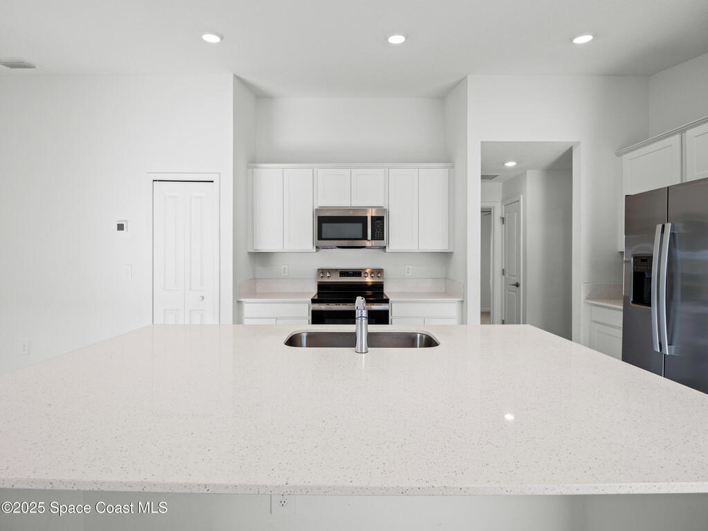 1668 Colebrook Circle, Palm Bay, FL 32908