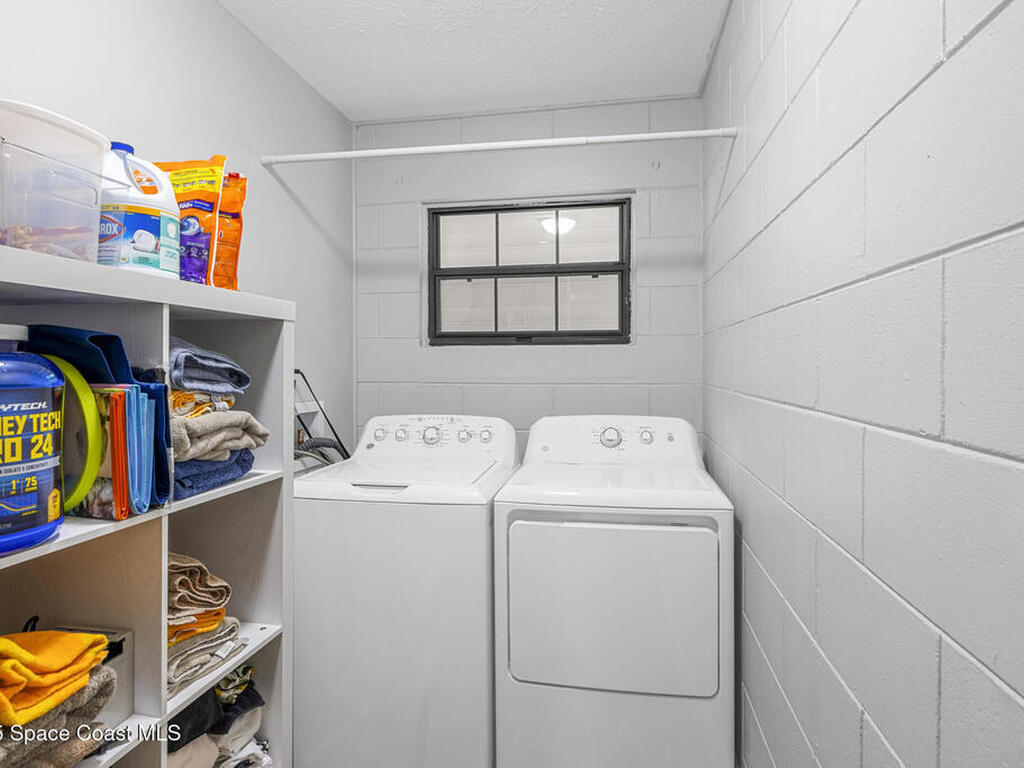 325 Jamaica Drive, Merritt Island, FL 32952