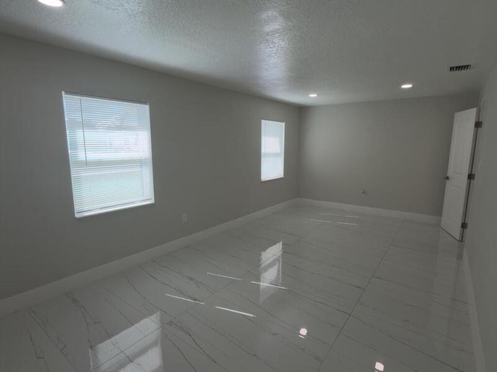 363 Royal Street, Palm Bay, FL 32909