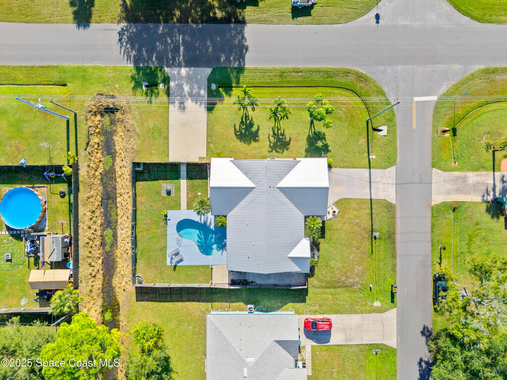 402 Watercrest Street, Sebastian, FL 32958