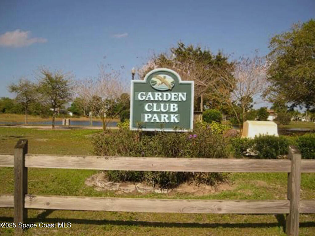 402 Watercrest Street, Sebastian, FL 32958