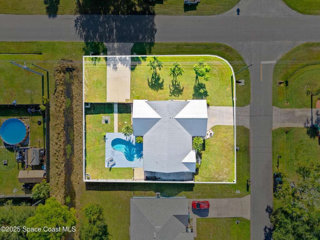 402 Watercrest Street, Sebastian, FL 32958