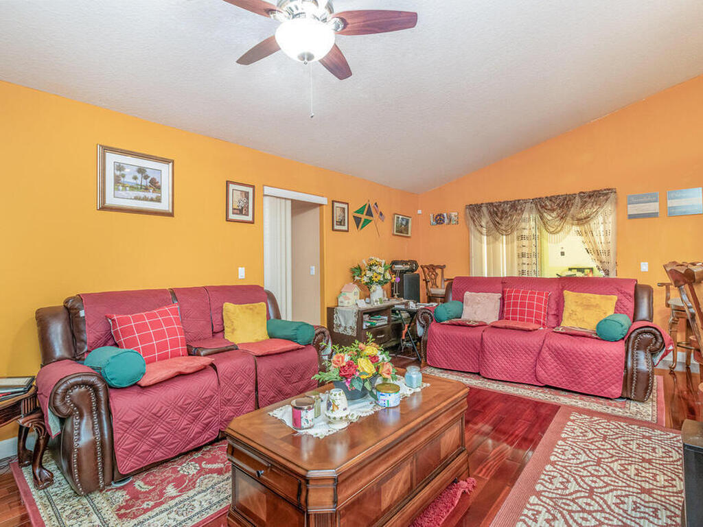 1581 Jenson Terrace, Palm Bay, FL 32909