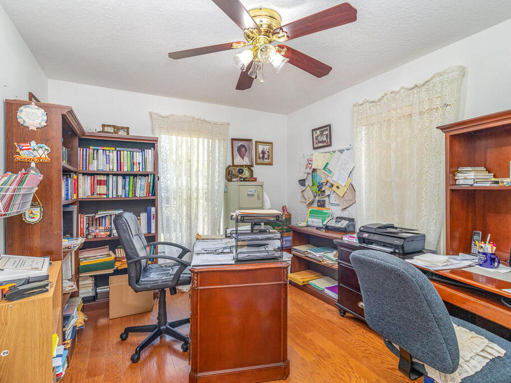 1581 Jenson Terrace, Palm Bay, FL 32909