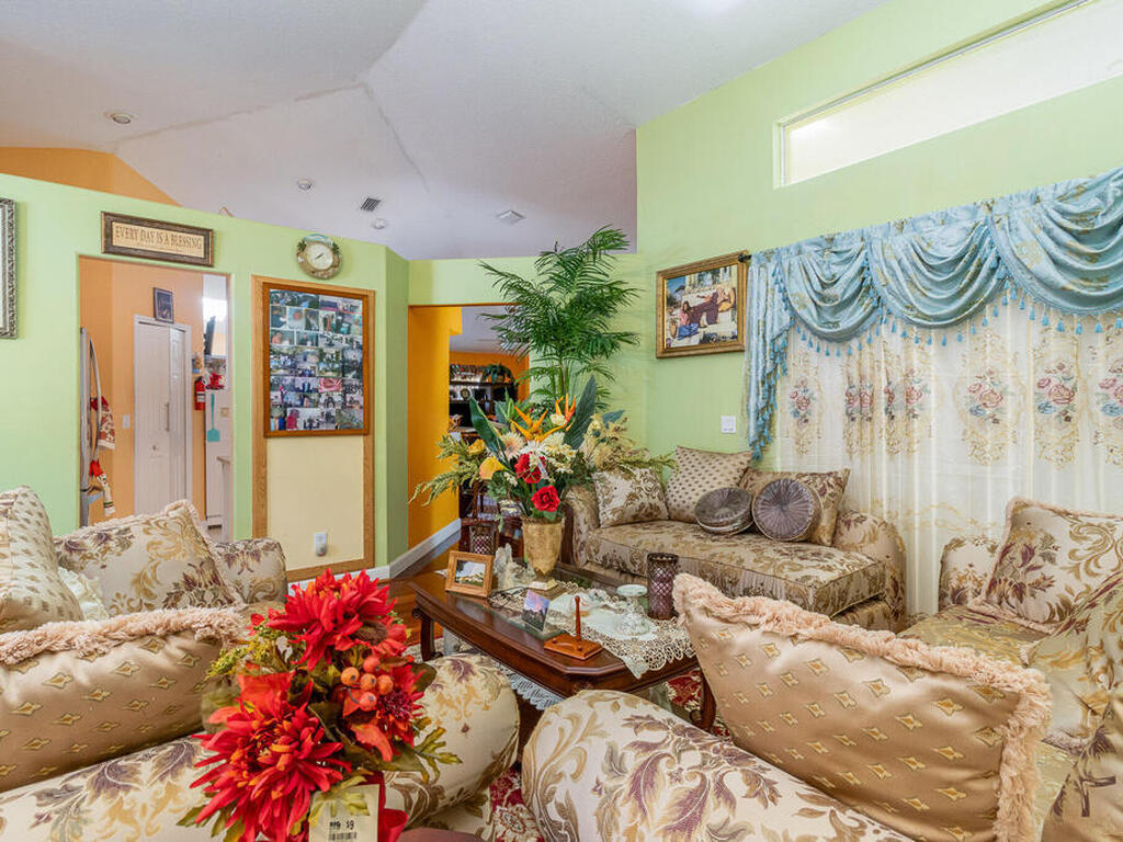 1581 Jenson Terrace, Palm Bay, FL 32909