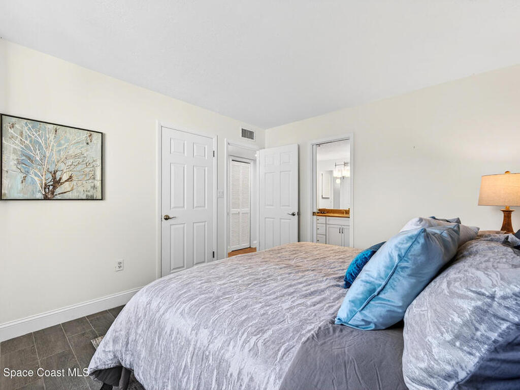 196 Country Club Drive, Melbourne, FL 32940