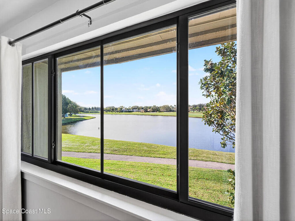 196 Country Club Drive, Melbourne, FL 32940