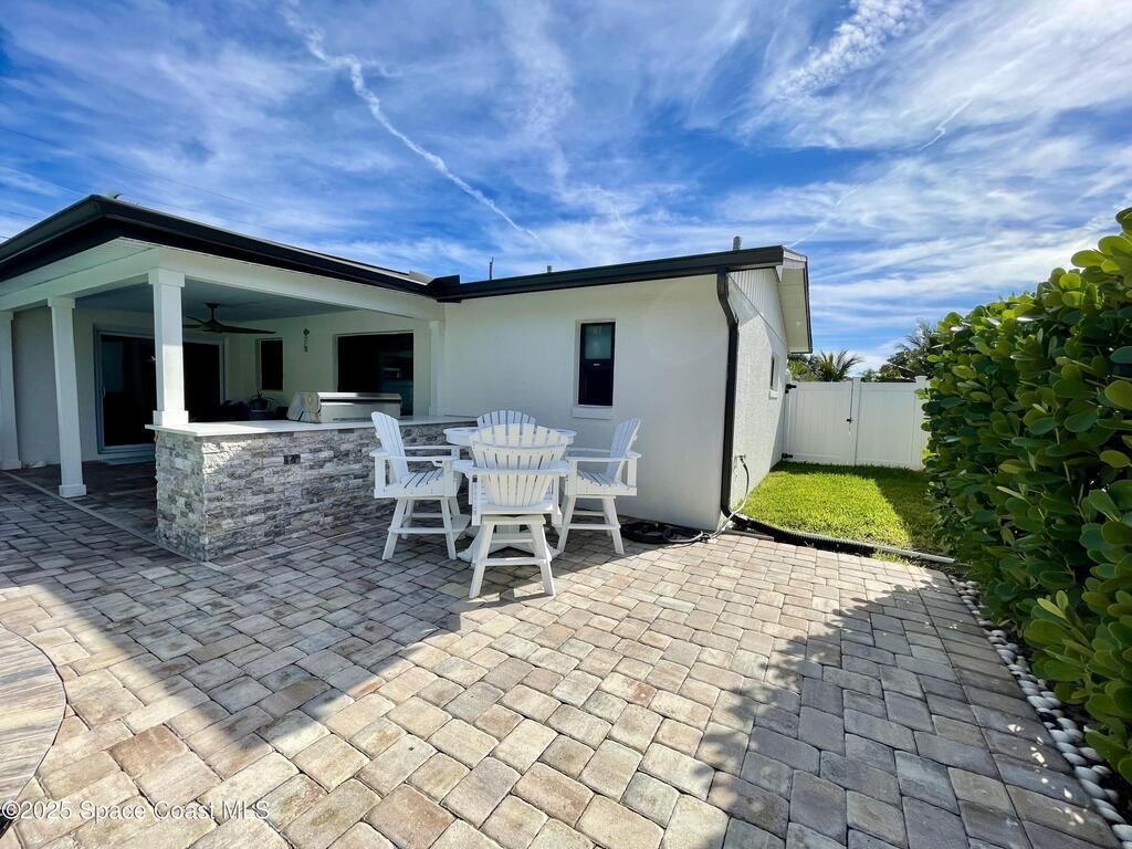 1190 Yacht Club Blvd, Indian Harbour Beach, FL 32937