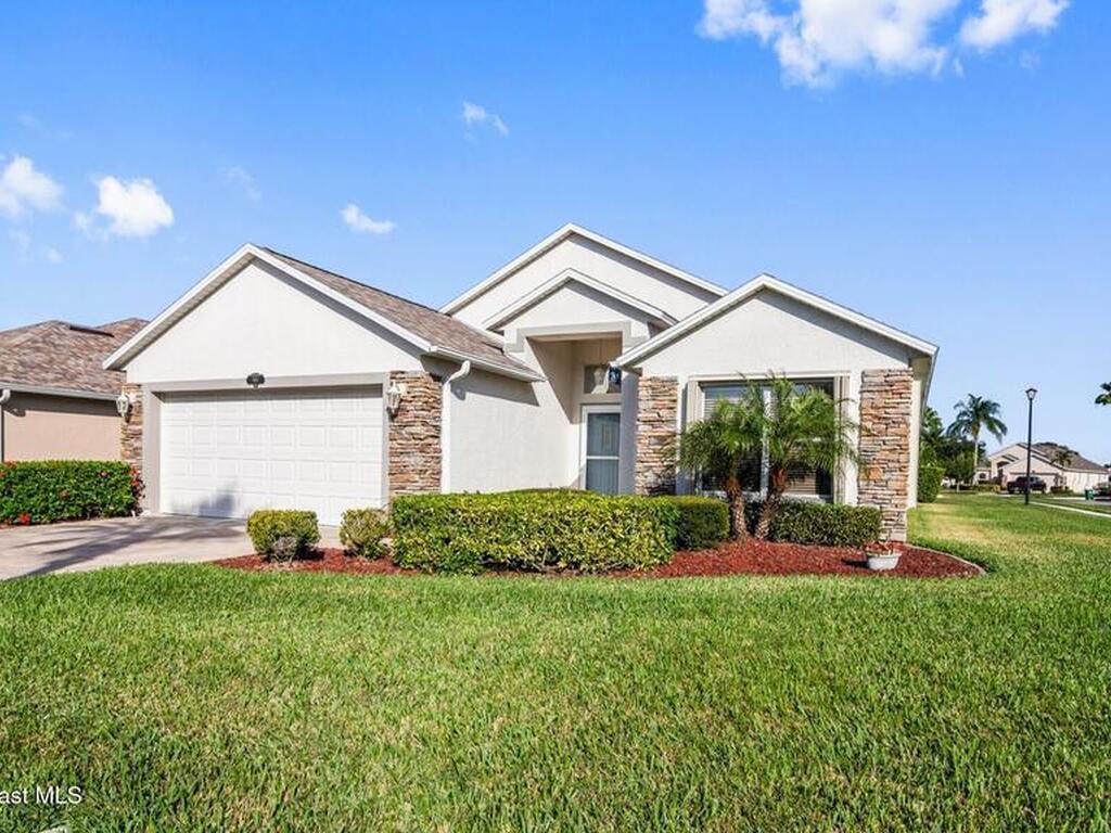 1611 Lago Mar Drive, Suntree, FL 32940