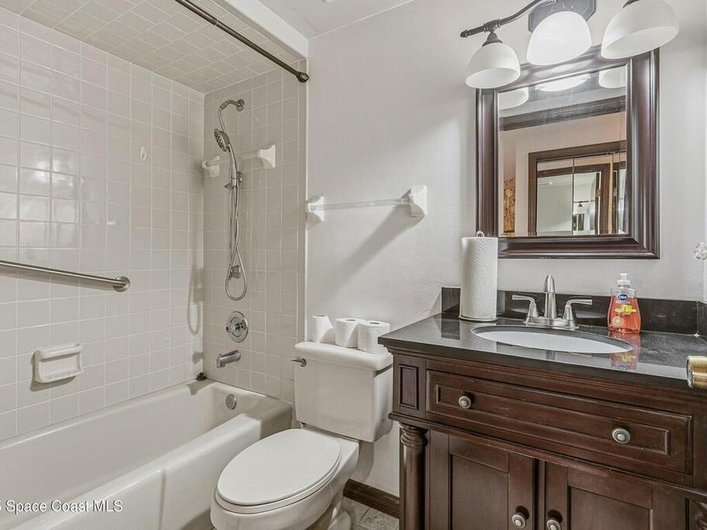 9022 Brighton Court, Melbourne, FL 32904