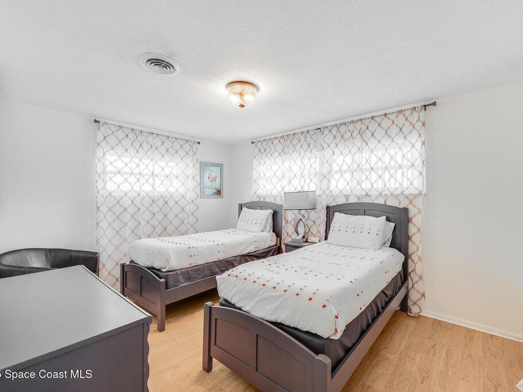 275 Bahama Drive, Merritt Island, FL 32952