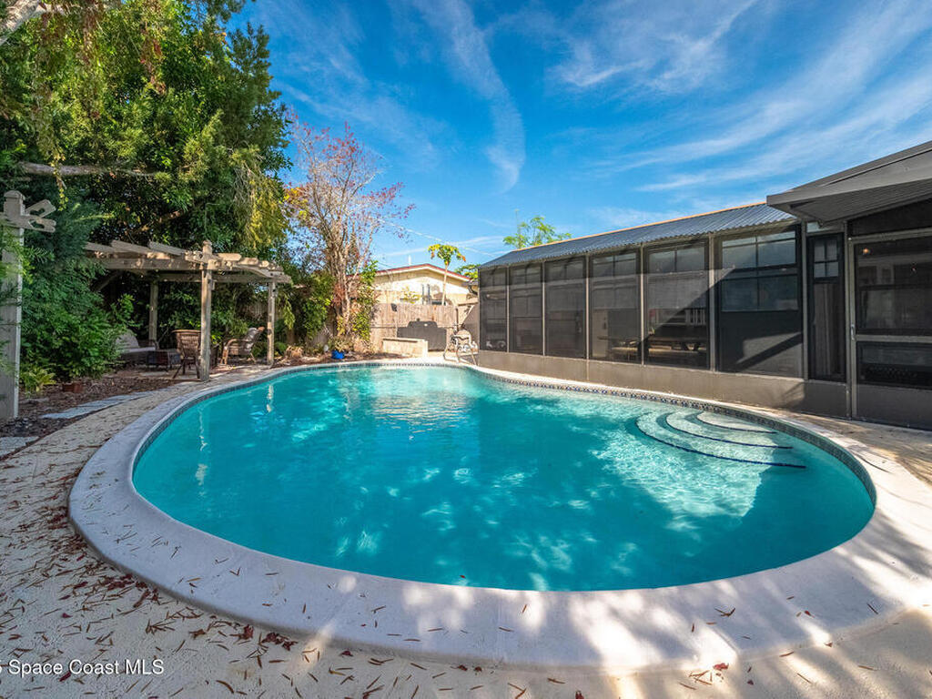 275 Bahama Drive, Merritt Island, FL 32952