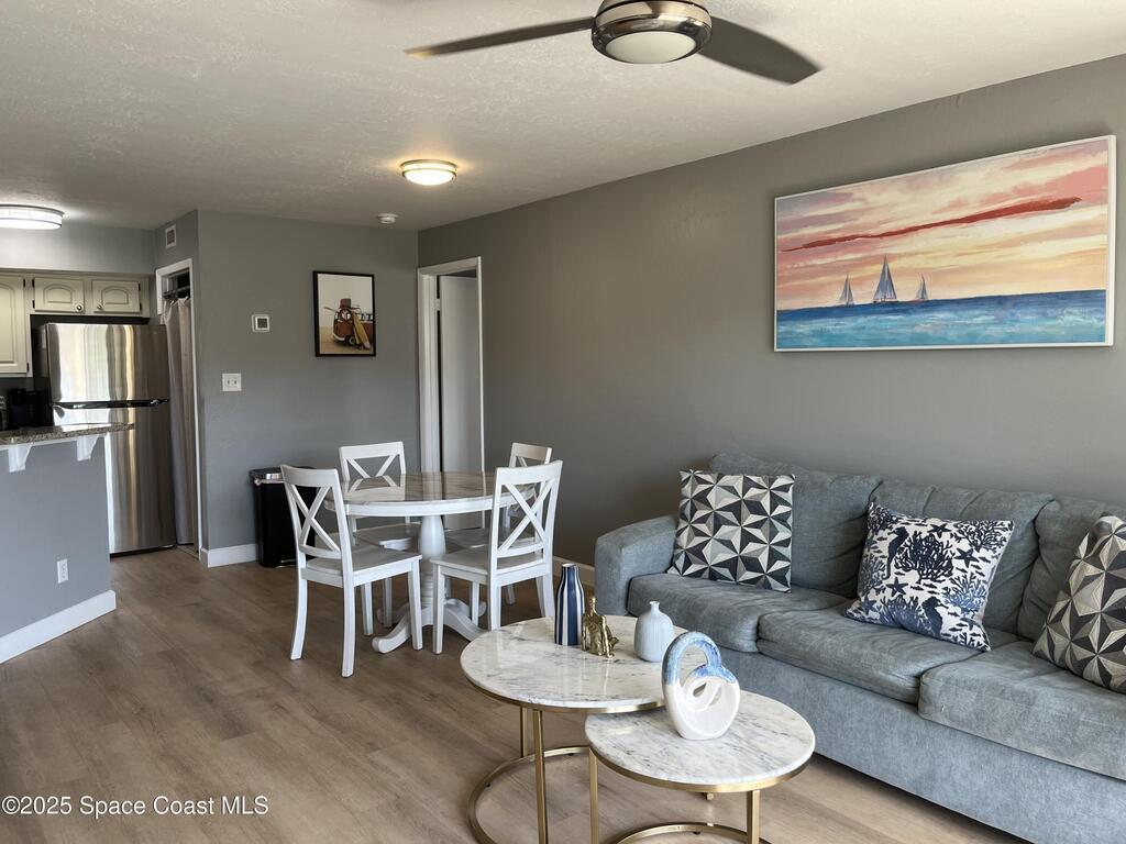 1850 Charlesmont Drive, Melbourne, FL 32903