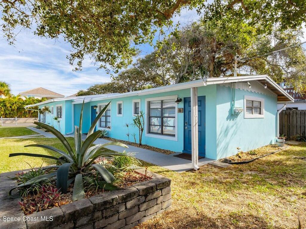 300 S Orlando Avenue, Cocoa Beach, FL 32931