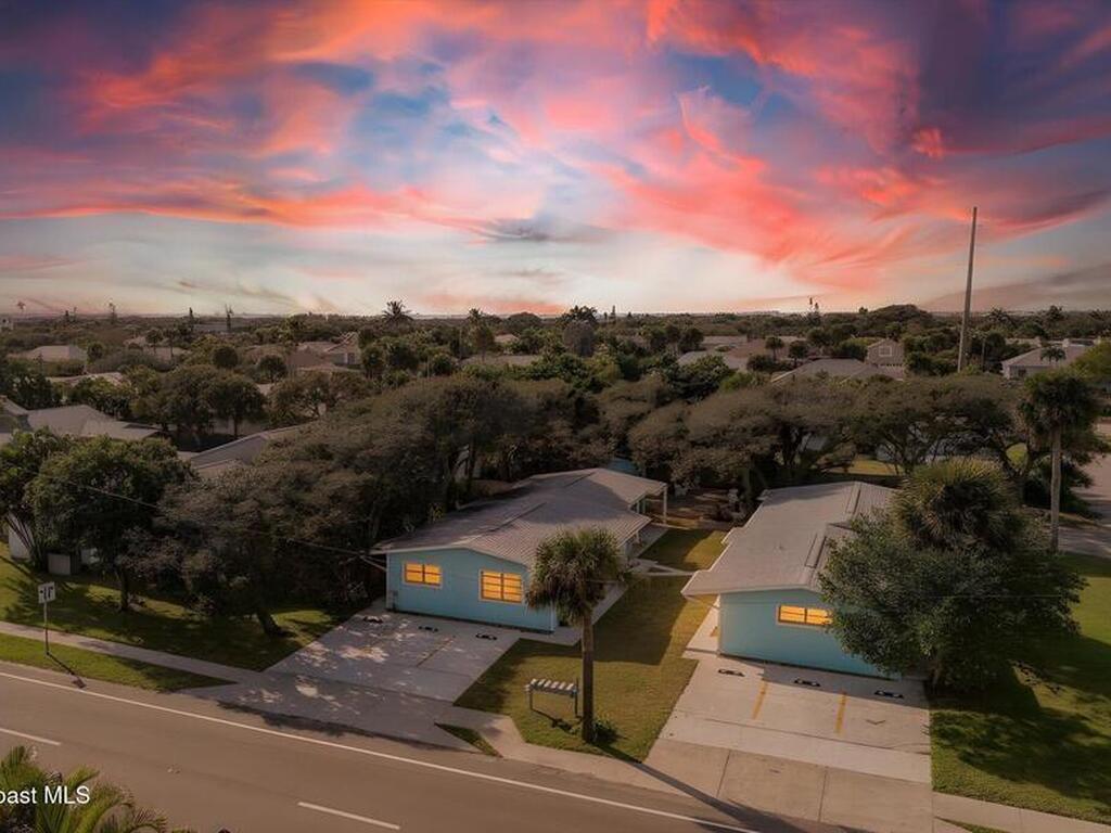 300 S Orlando Avenue, Cocoa Beach, FL 32931