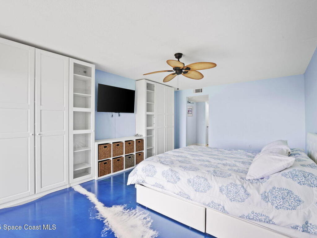 1305 S Atlantic Avenue, Cocoa Beach, FL 32931