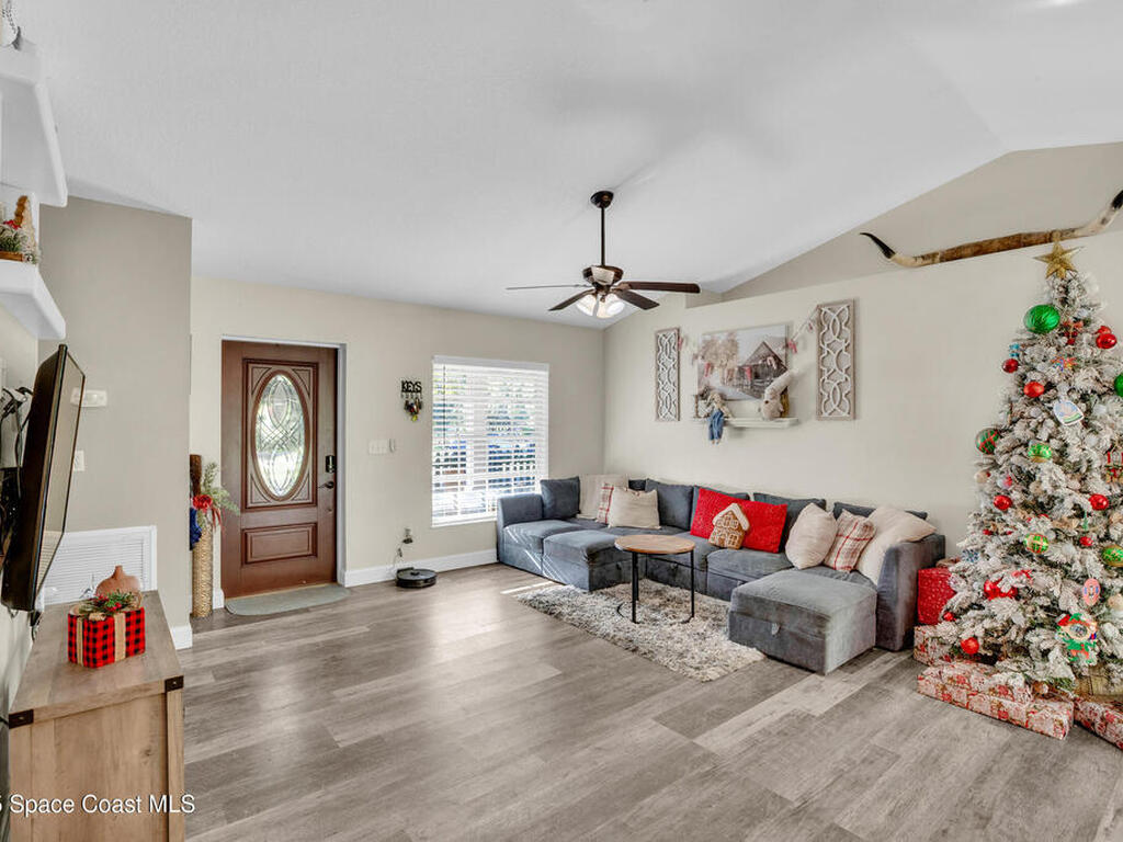 6413 Peterson Road, Fort Pierce, FL 34945