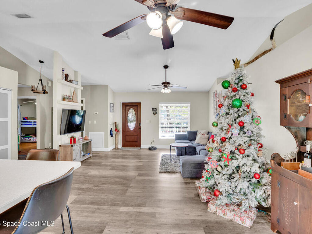 6413 Peterson Road, Fort Pierce, FL 34945