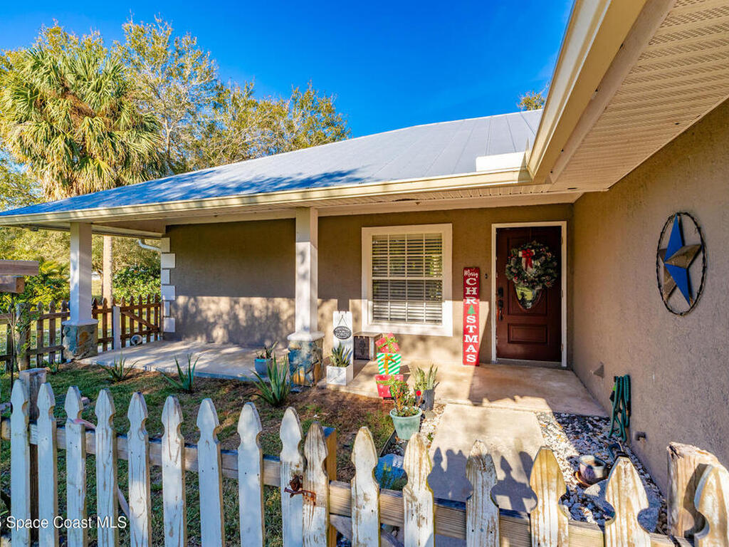 6413 Peterson Road, Fort Pierce, FL 34945