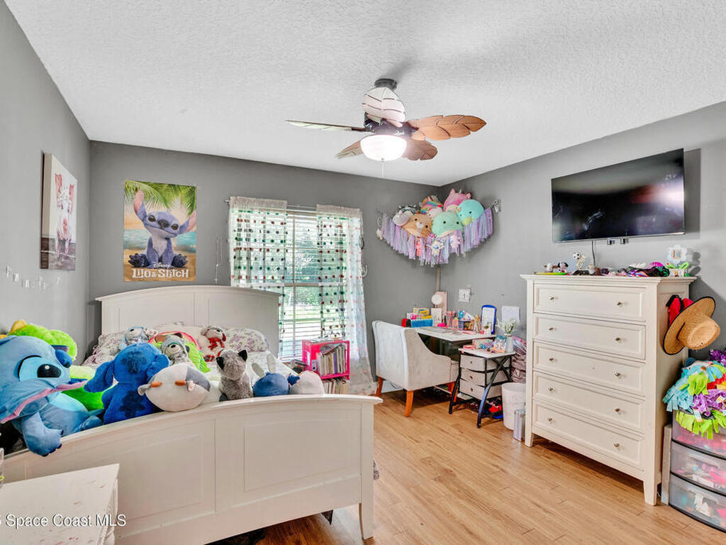 6413 Peterson Road, Fort Pierce, FL 34945