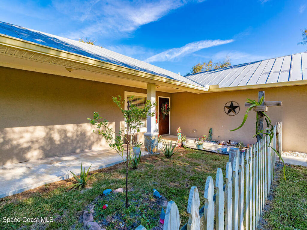 6413 Peterson Road, Fort Pierce, FL 34945