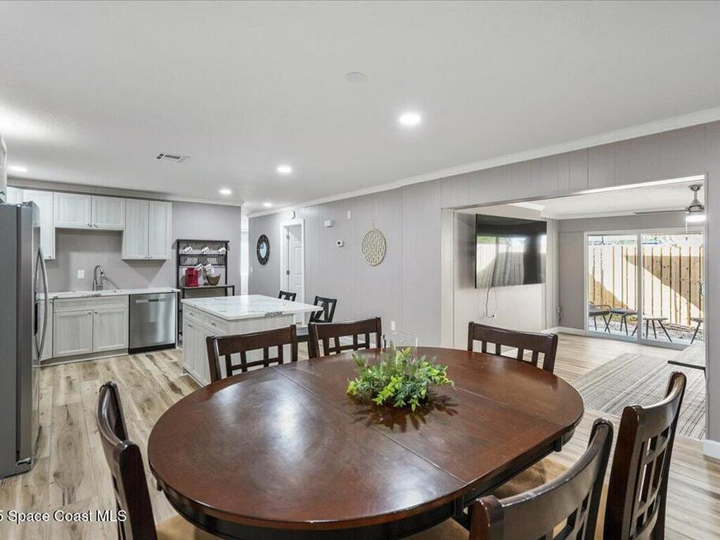 513&515 Ronnie Drive, Indian Harbour Beach, FL 32937