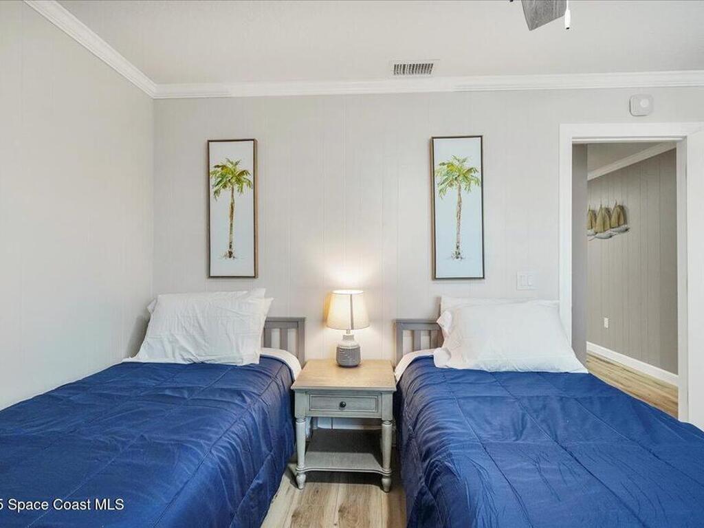 513&515 Ronnie Drive, Indian Harbour Beach, FL 32937